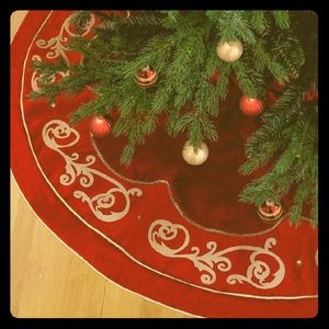 Teresa's Collections 48" Tree Skirt